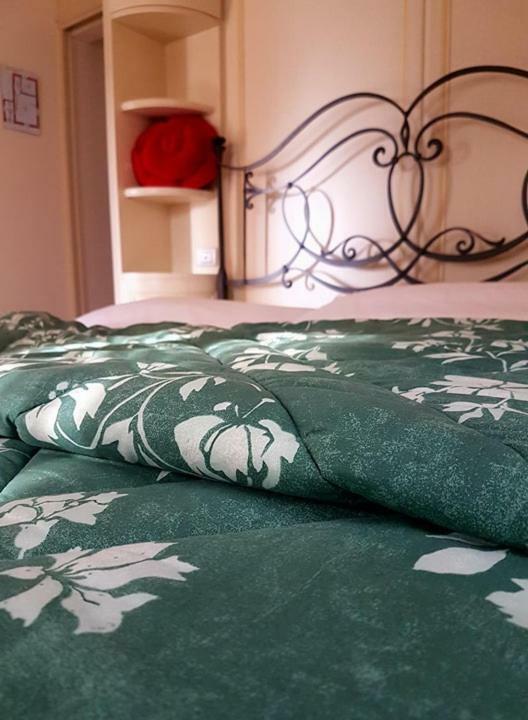 Piccolo Mondo Hotel Zovencedo Bagian luar foto